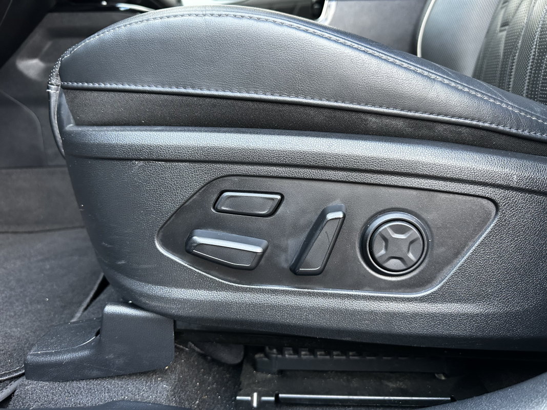 Kia Sorento — 13