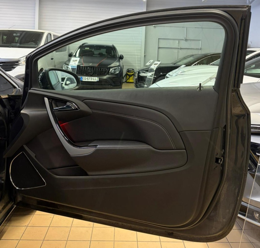 Opel Astra — 28