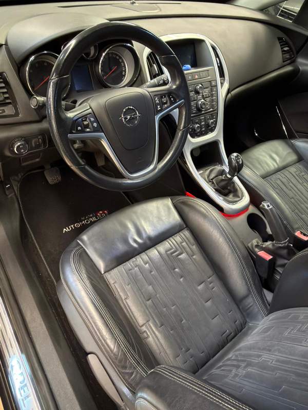Opel Astra — 8