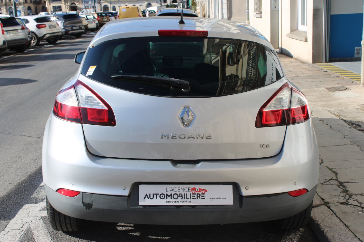 Renault Megane — 6