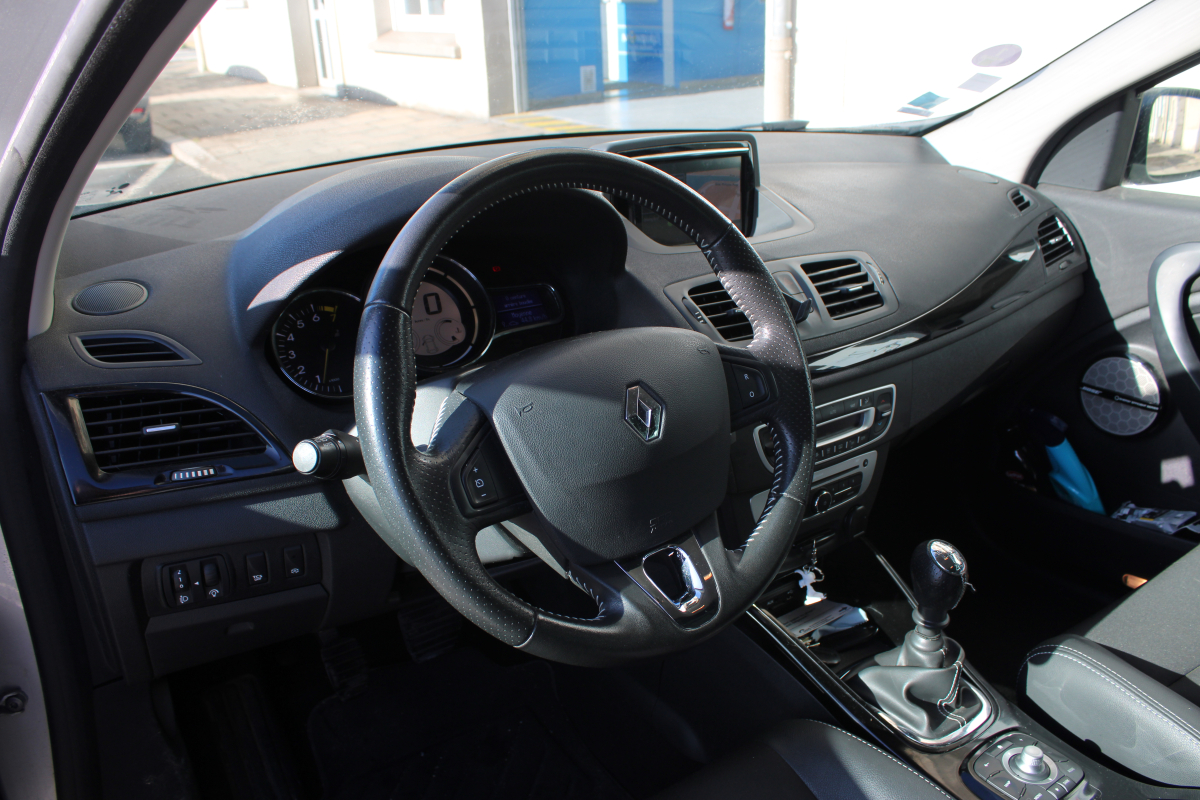 Renault Megane — 11
