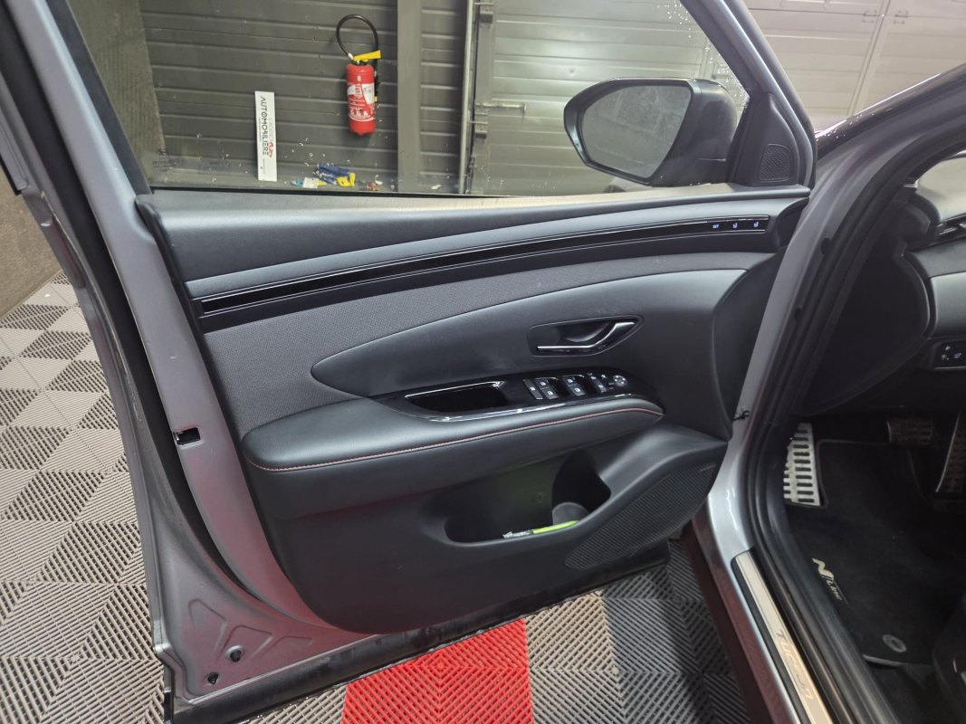 Hyundai Tucson — 11