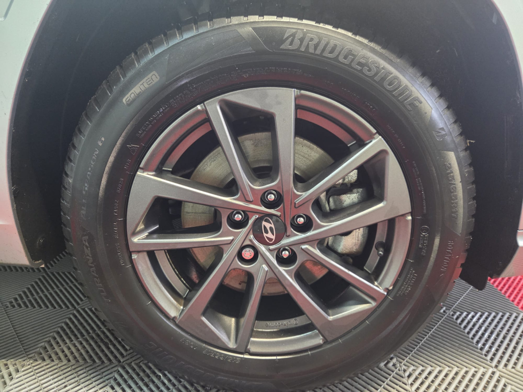 Hyundai Tucson — 28