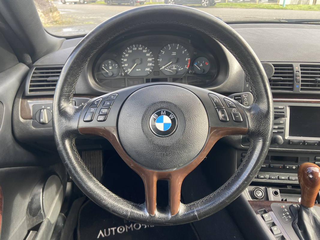 Bmw Série 3 Coupé — 18