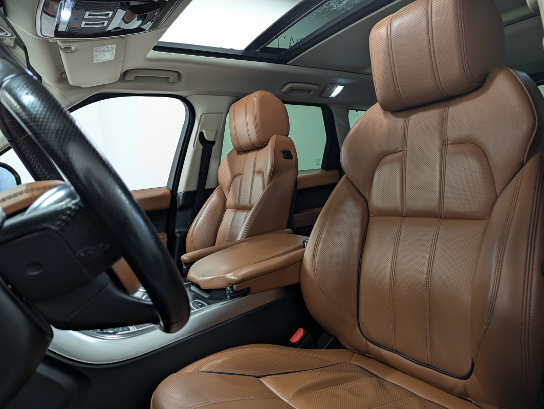 Land Rover Range Rover Sport — 19