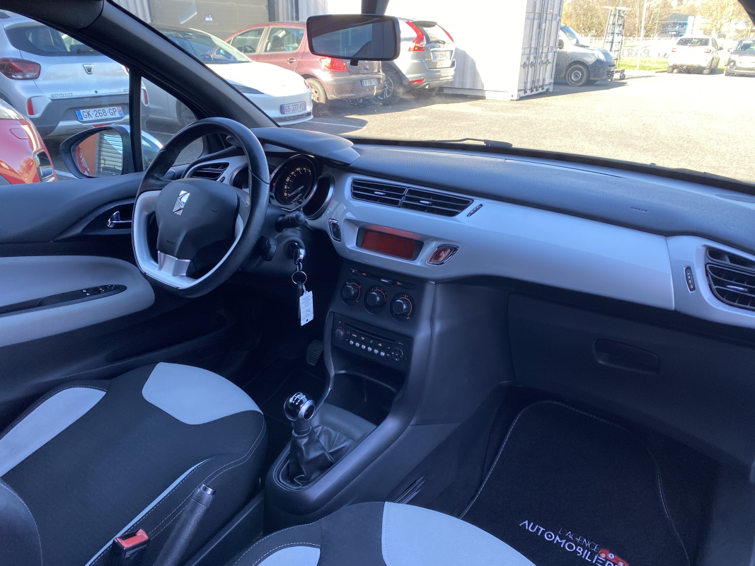 Citroen DS3 — 13