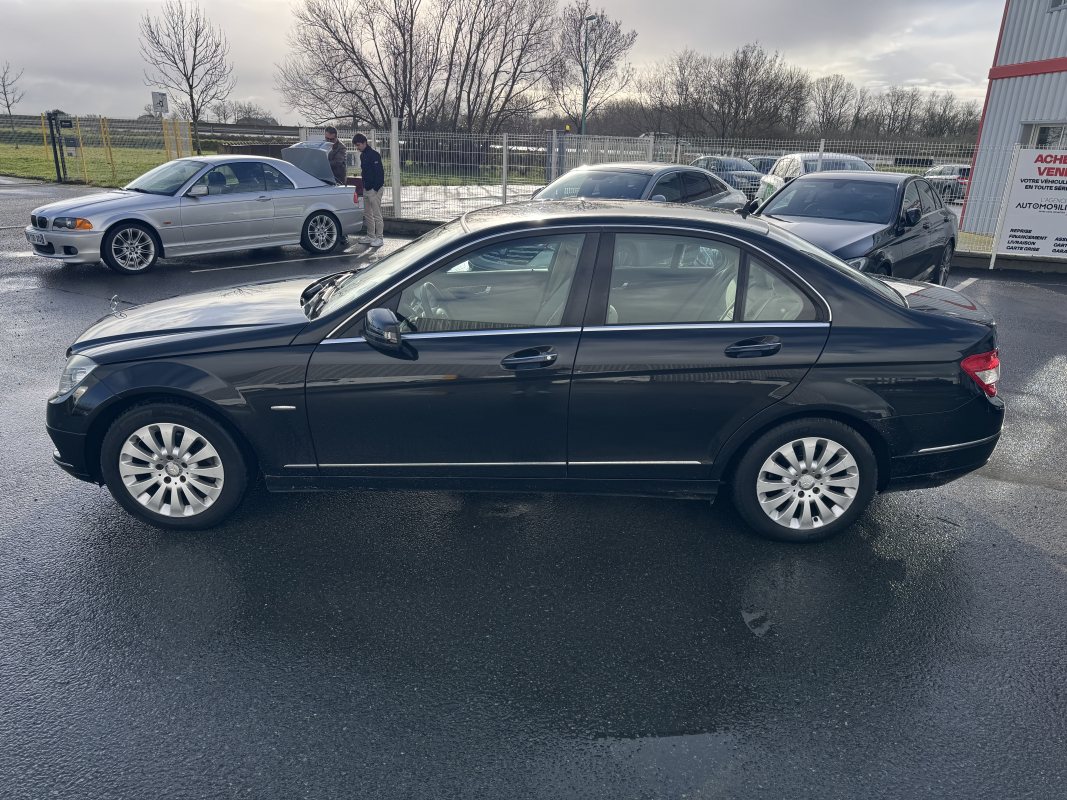 Mercedes Classe C — 11