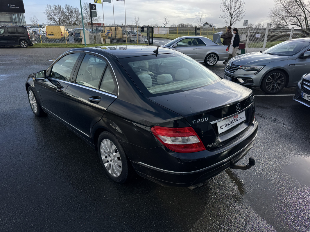 Mercedes Classe C — 10