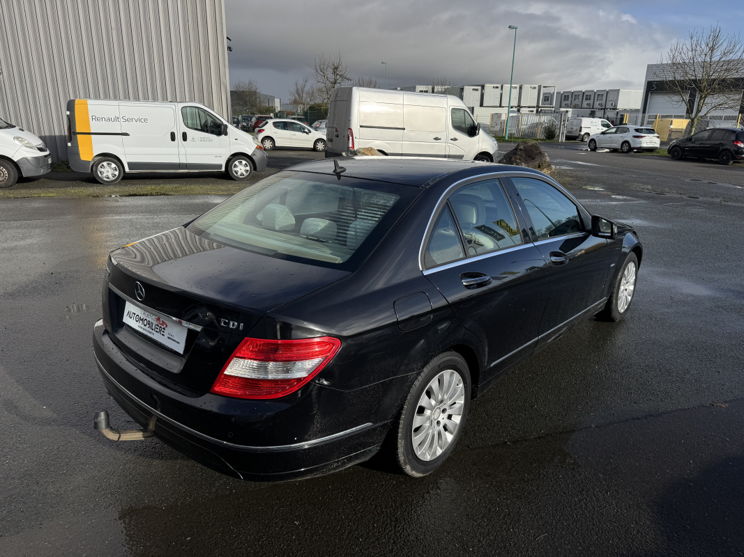 Mercedes Classe C — 5