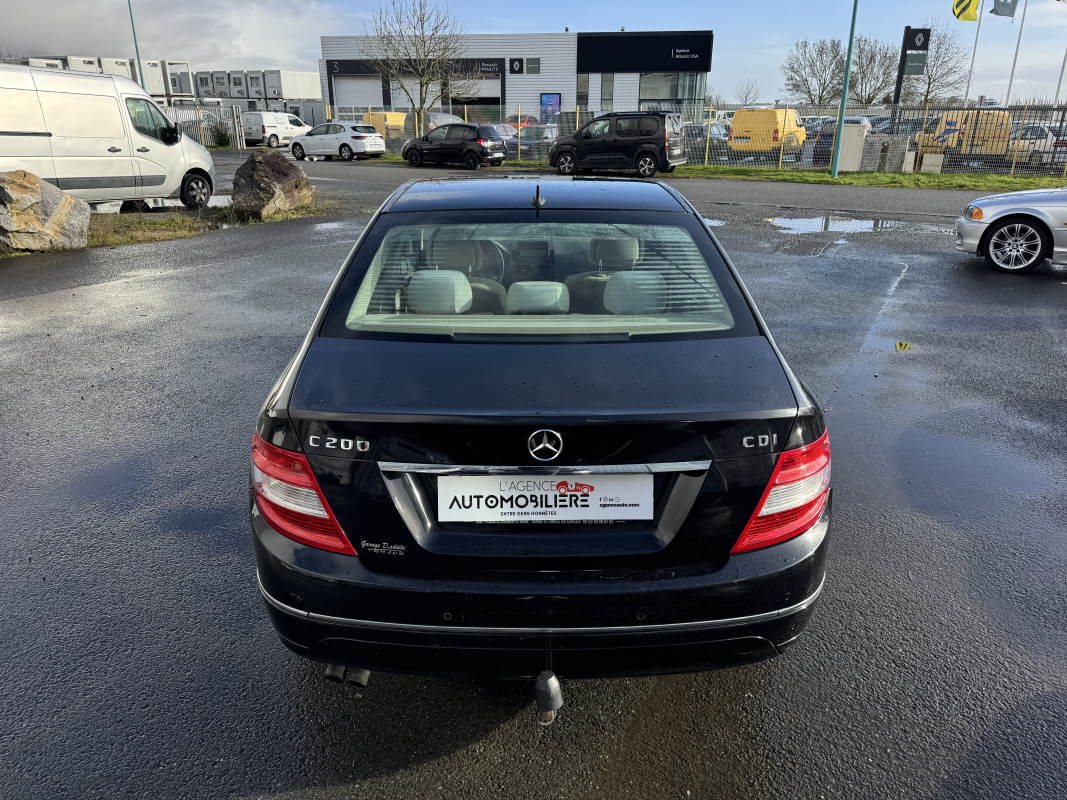 Mercedes Classe C — 6