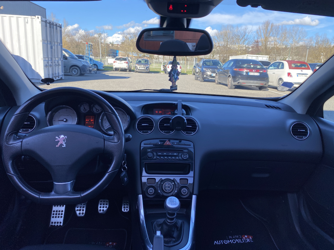 Peugeot 308 — 14