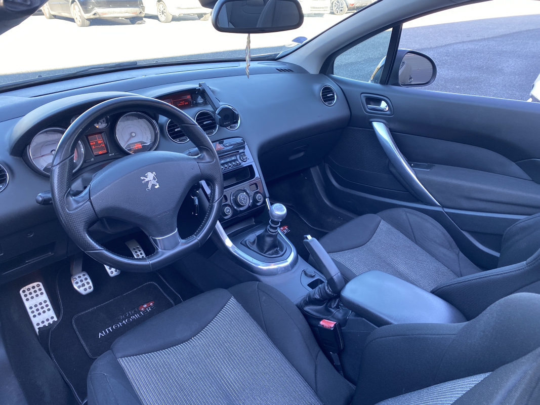 Peugeot 308 — 13
