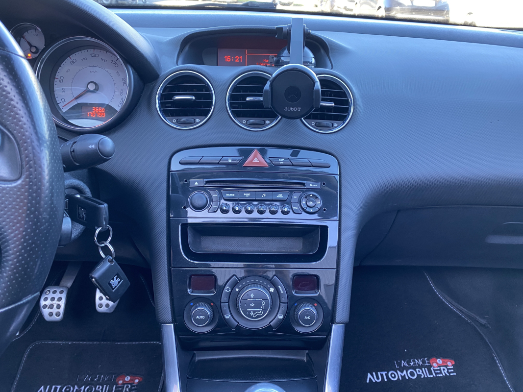 Peugeot 308 — 21