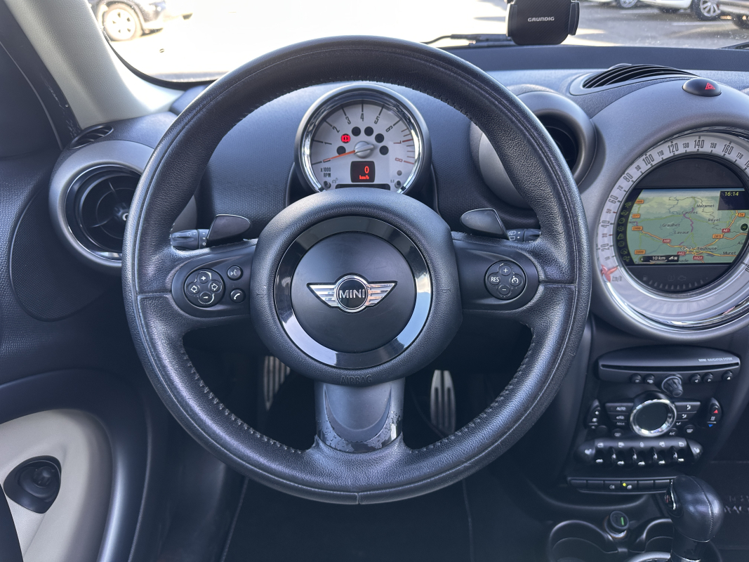 Mini Countryman — 19