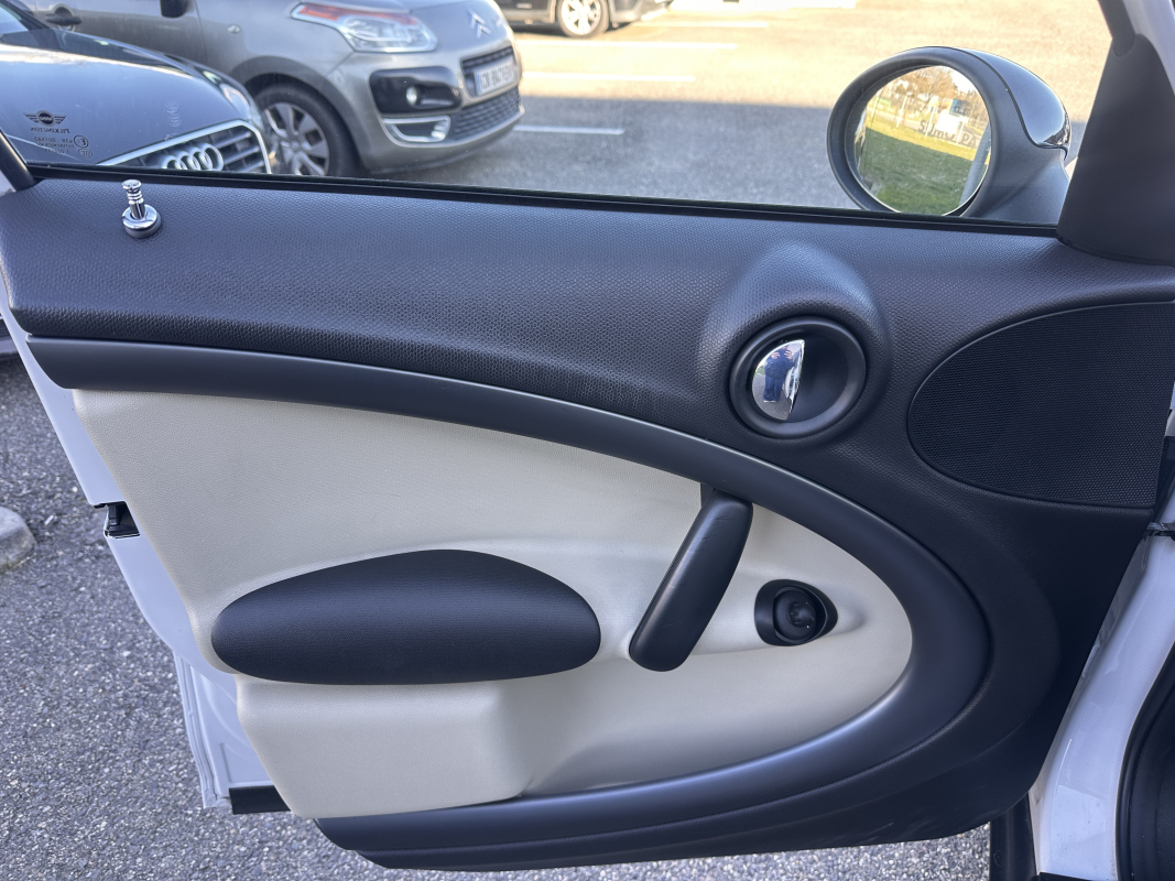 Mini Countryman — 9