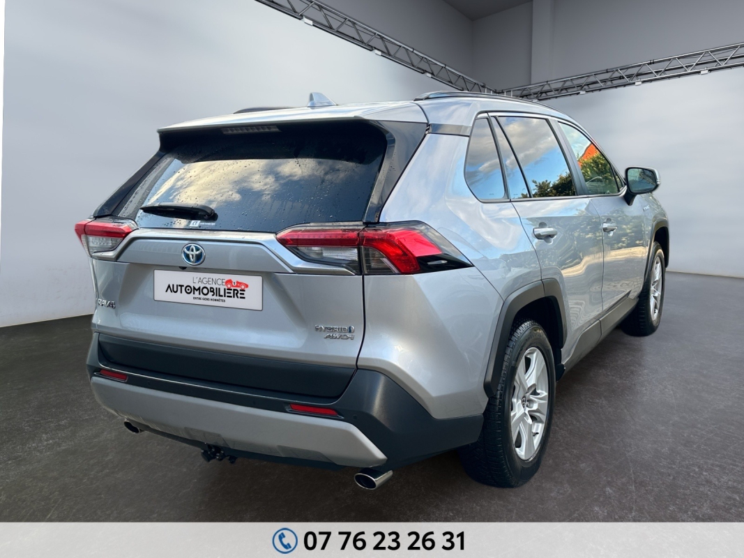 Toyota RAV4 — 2