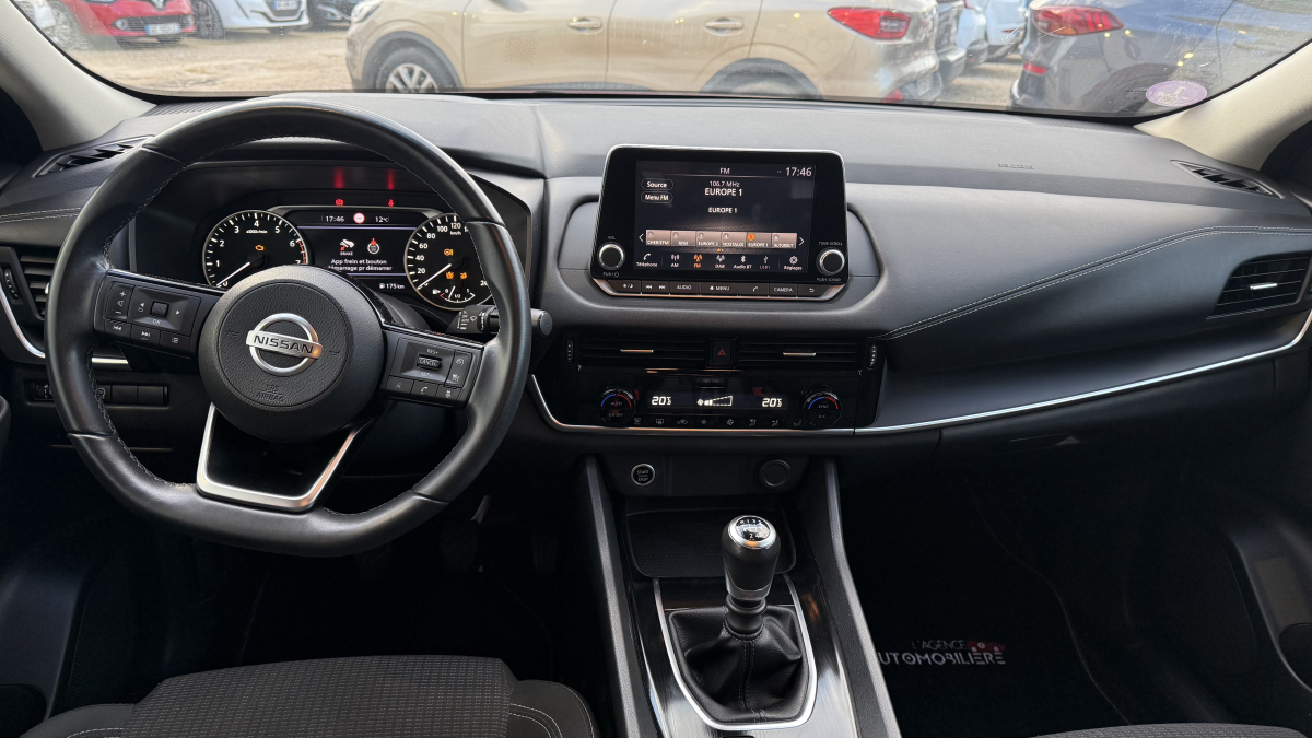 Nissan Qashqai — 10