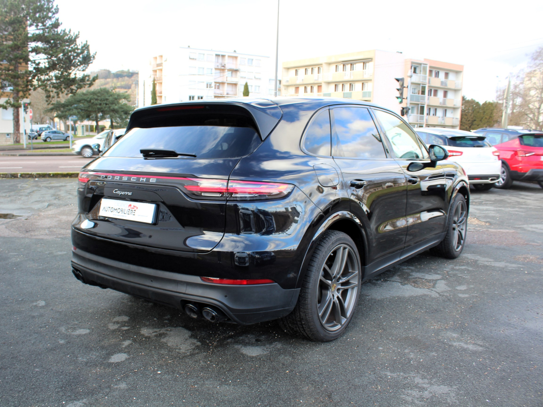 Porsche Cayenne — 7
