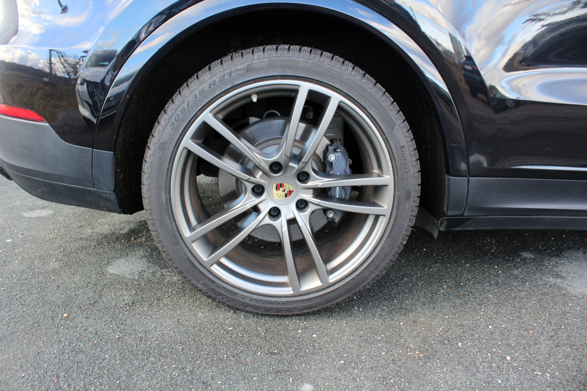 Porsche Cayenne — 22