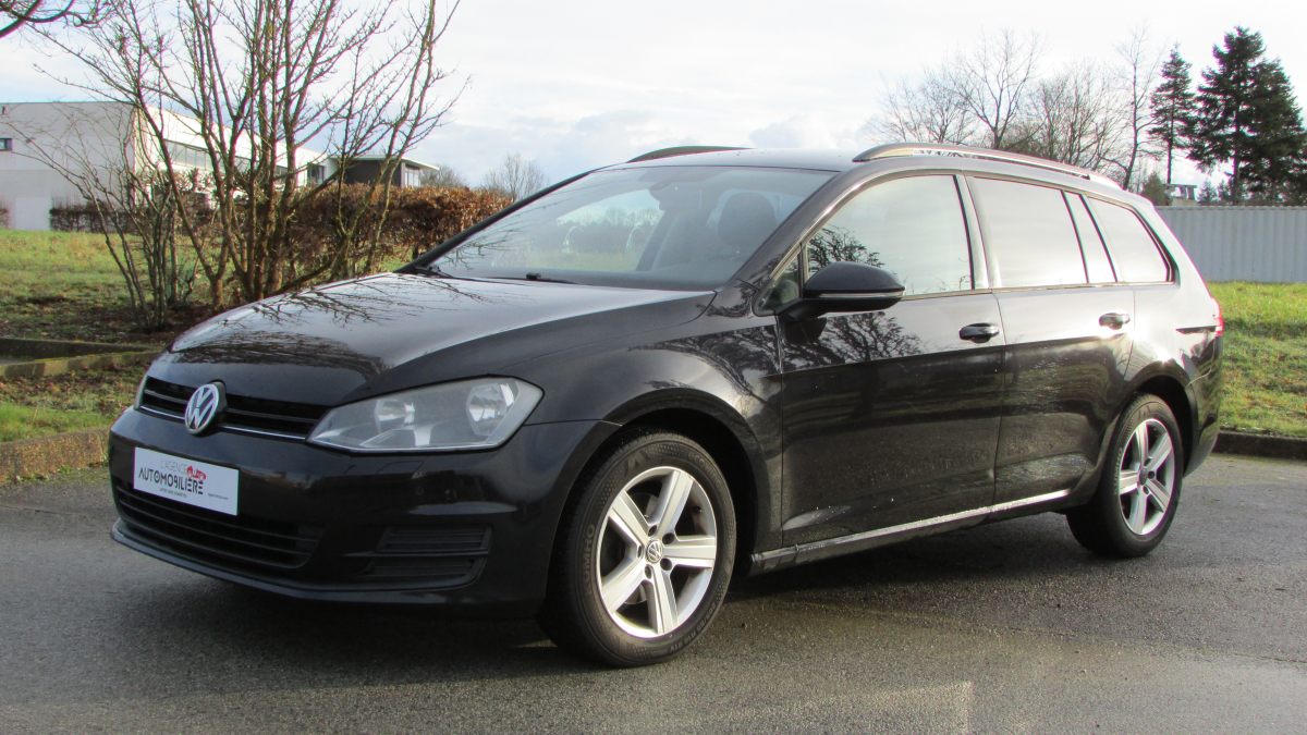 Volkswagen Golf SW — 3
