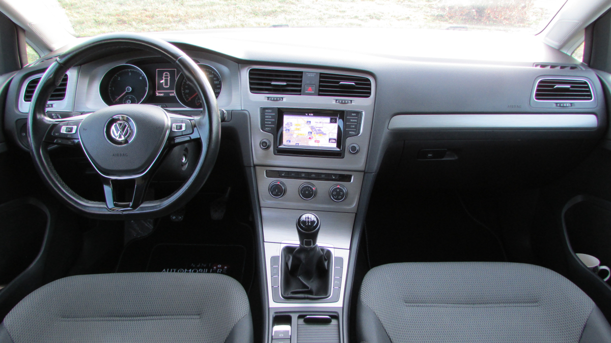 Volkswagen Golf SW — 7