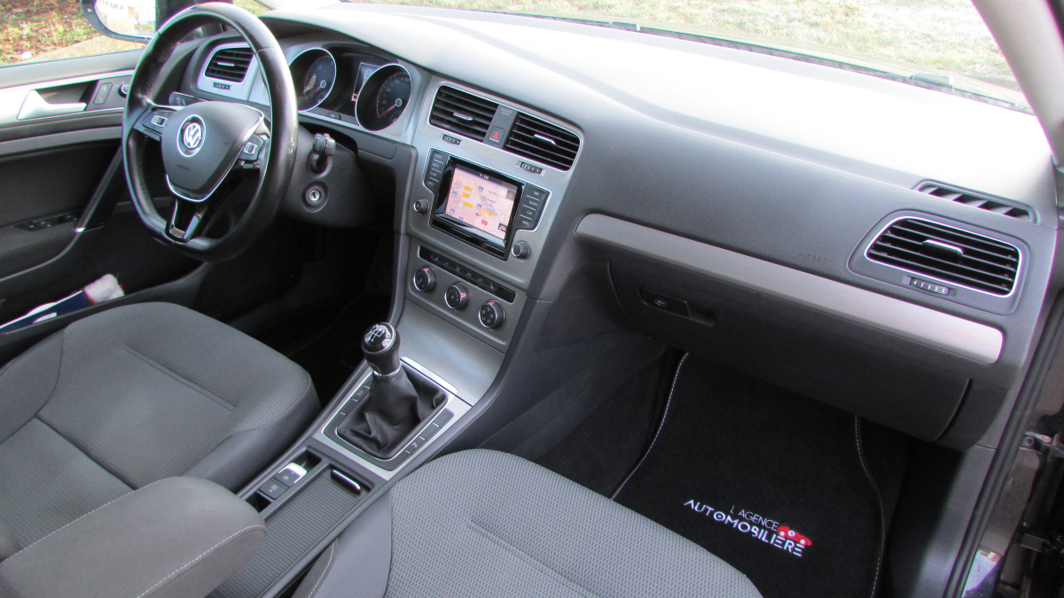 Volkswagen Golf SW — 11