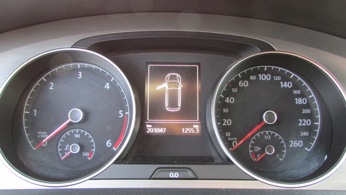Volkswagen Golf SW — 19