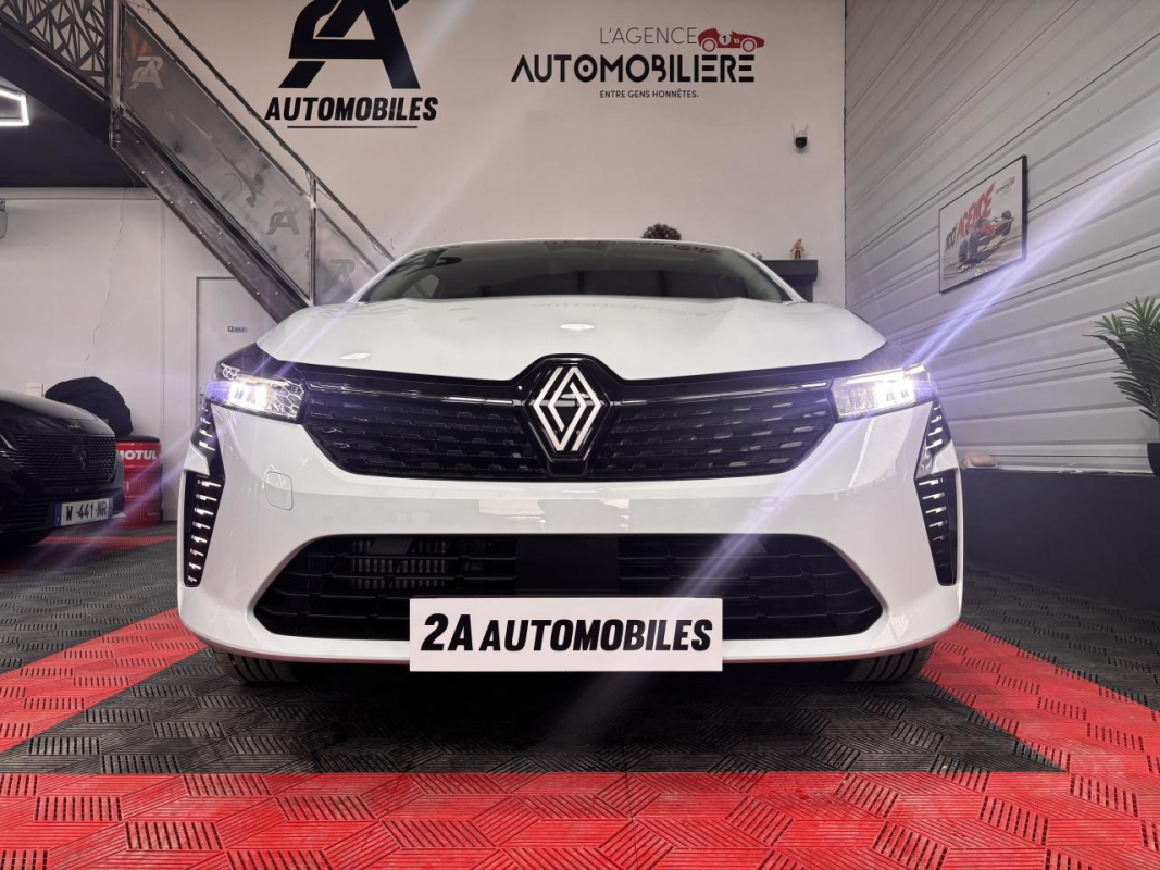 Renault Clio — 2