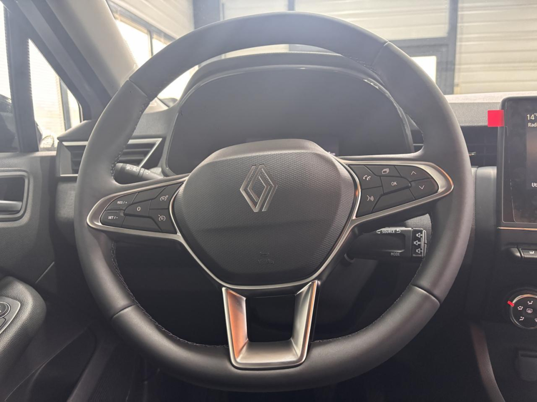 Renault Clio — 14