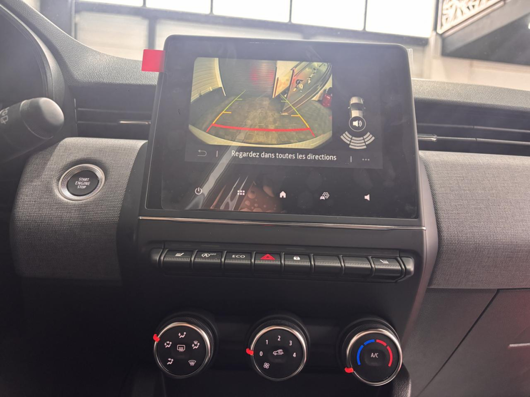 Renault Clio — 20
