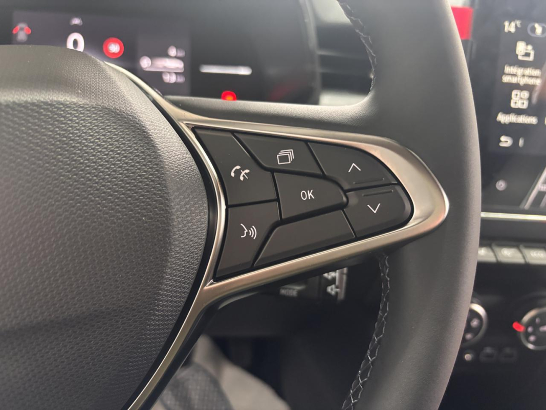 Renault Clio — 21