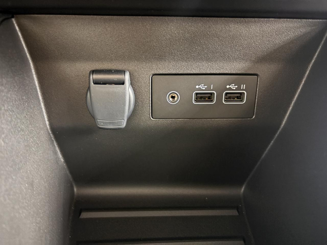 Renault Clio — 25