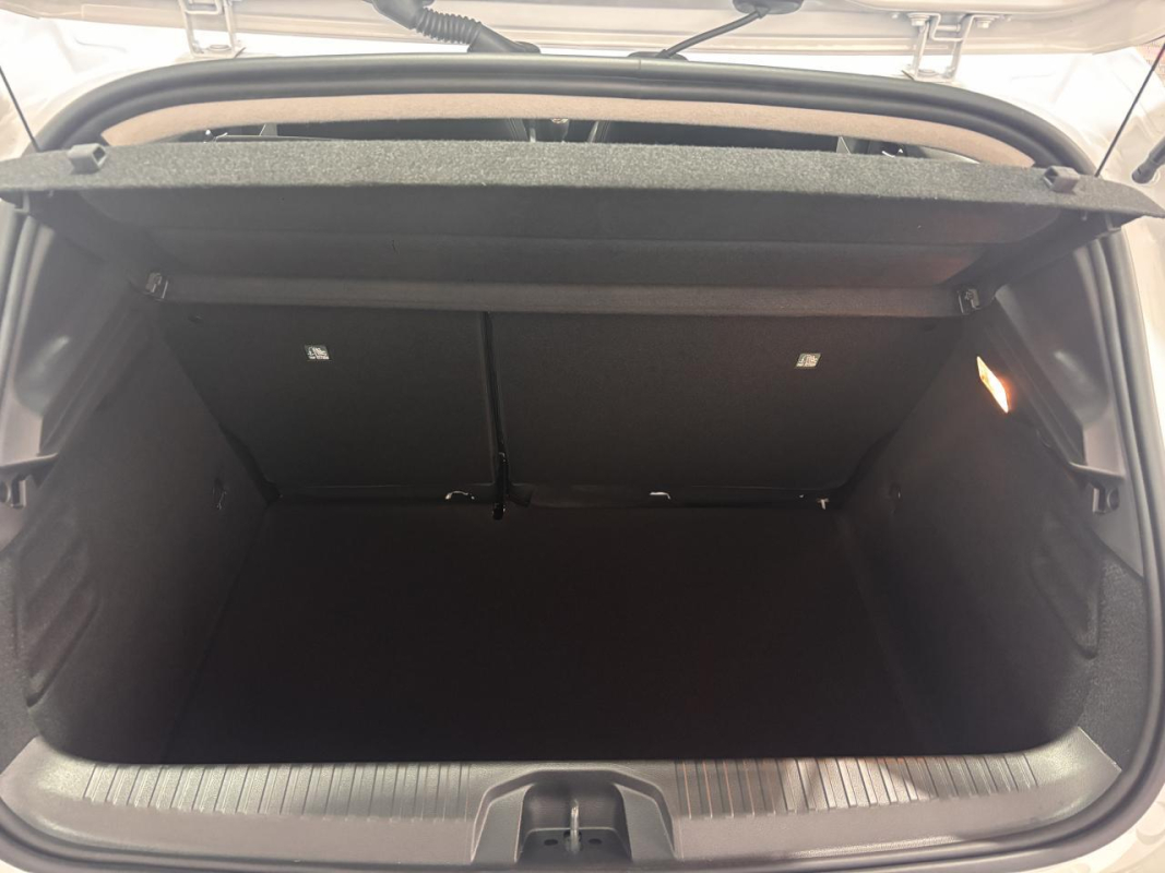 Renault Clio — 28