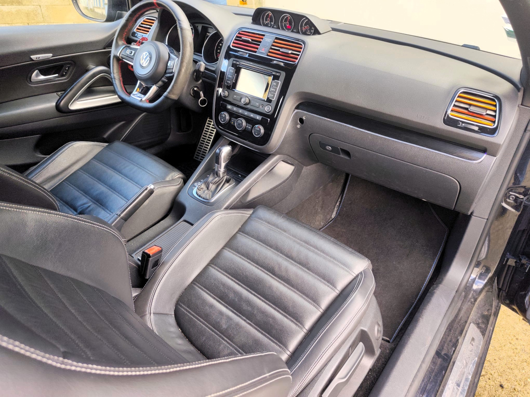 Volkswagen Scirocco — 12