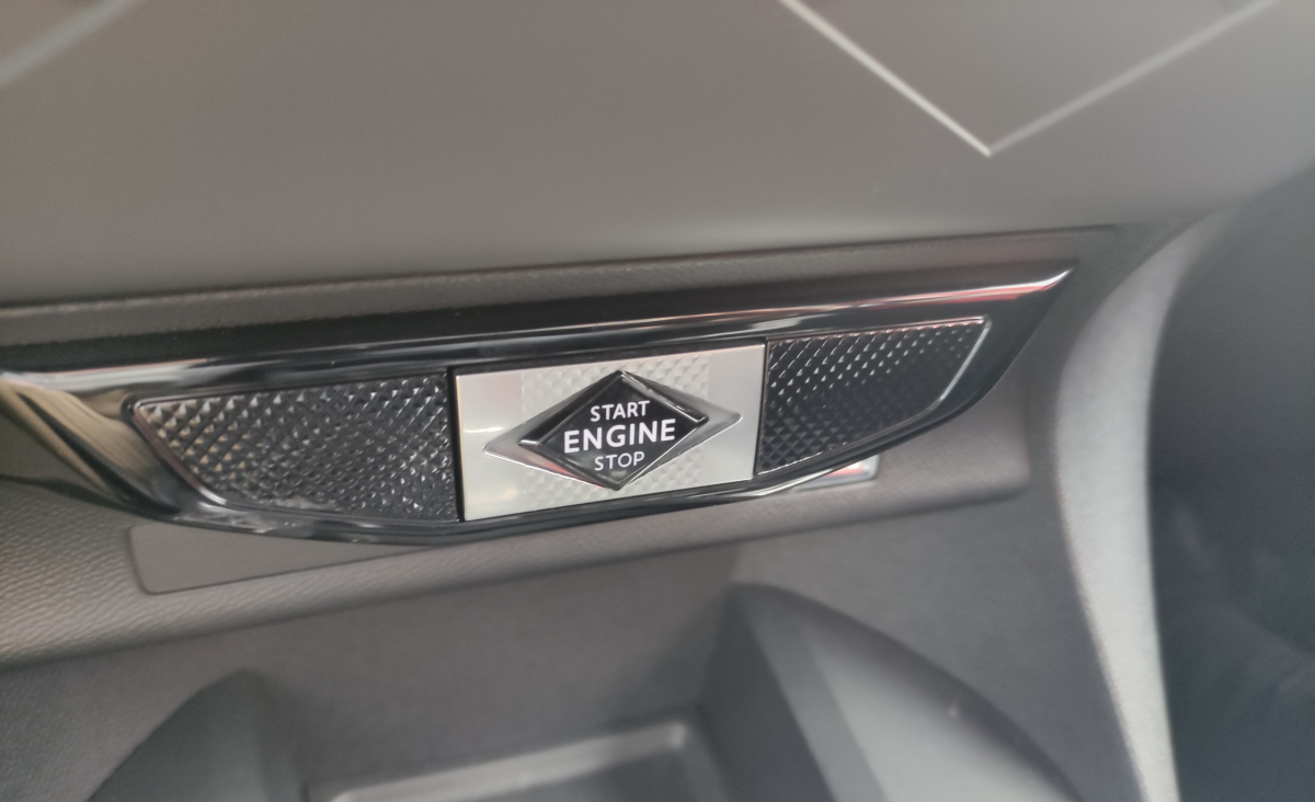 DS DS 3 Crossback — 16