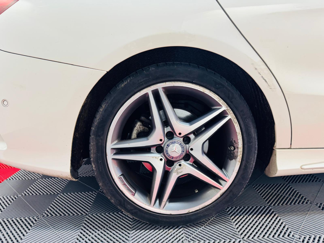 Mercedes Classe CLA — 19