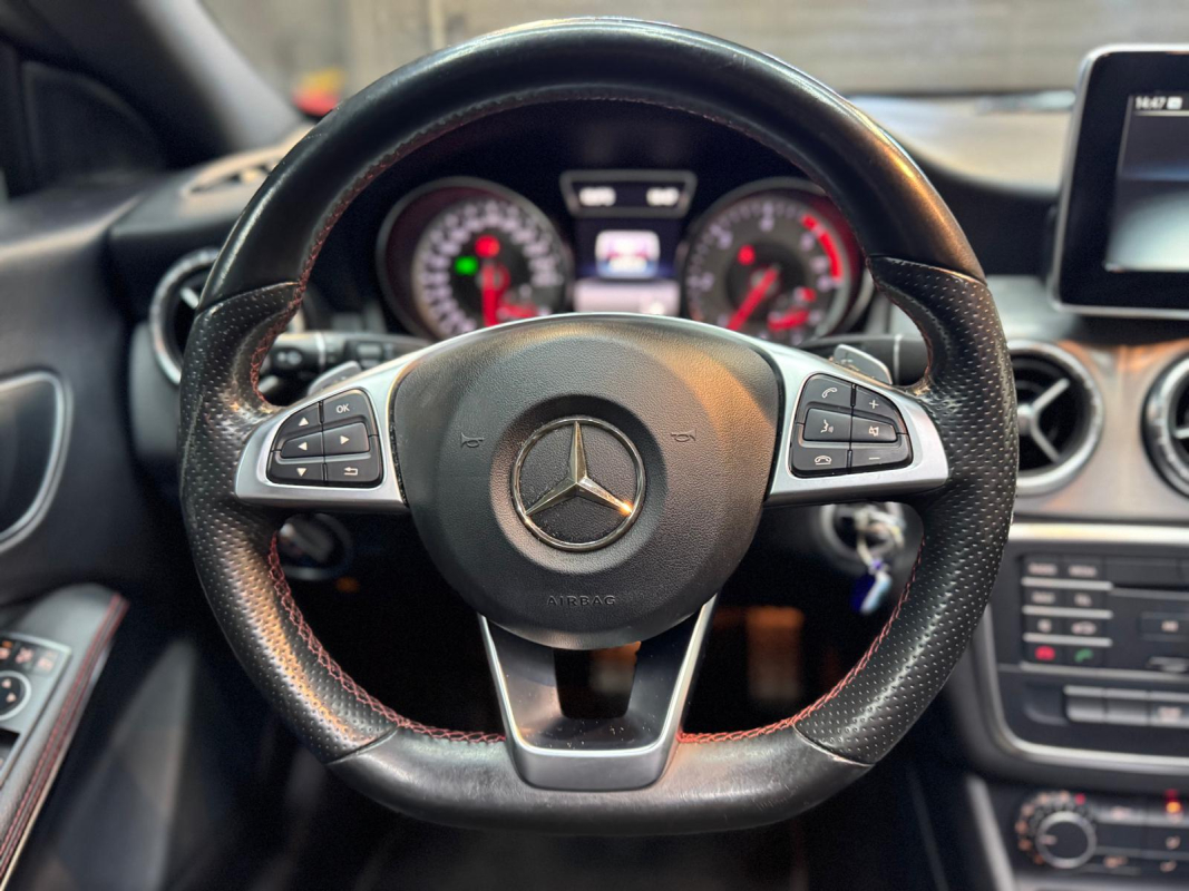 Mercedes Classe CLA — 12