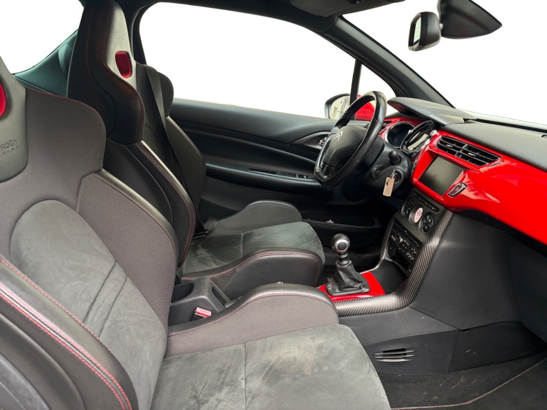 Citroen DS3 — 12