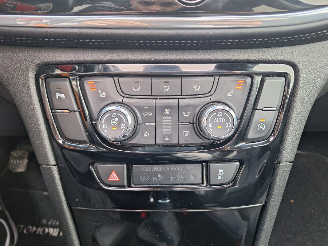 Opel Mokka X — 21