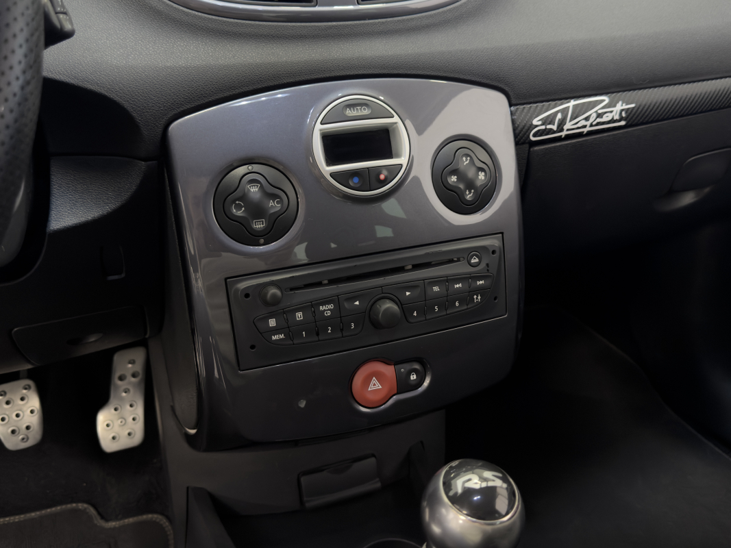 Renault Clio — 22