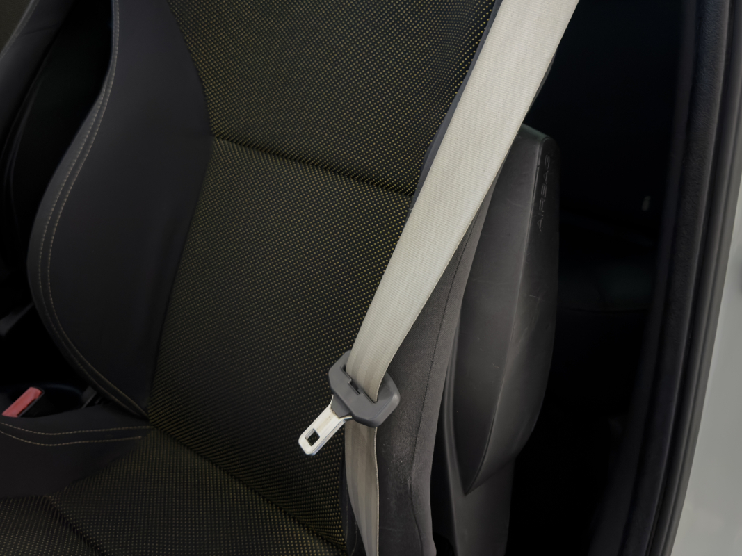 Renault Clio — 16