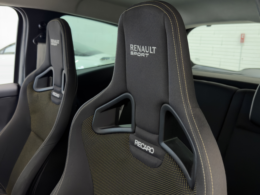 Renault Clio — 15