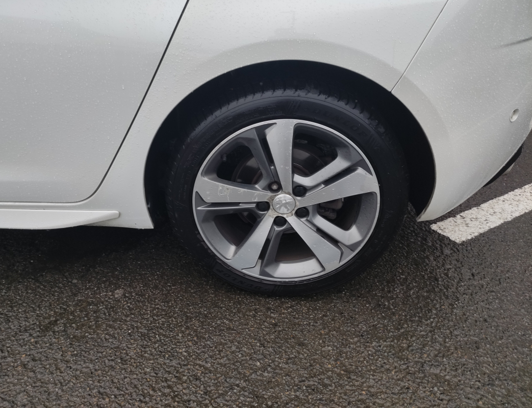 Peugeot 308 — 28