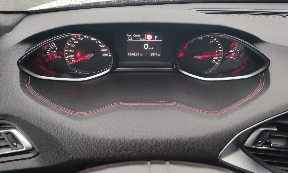 Peugeot 308 — 13