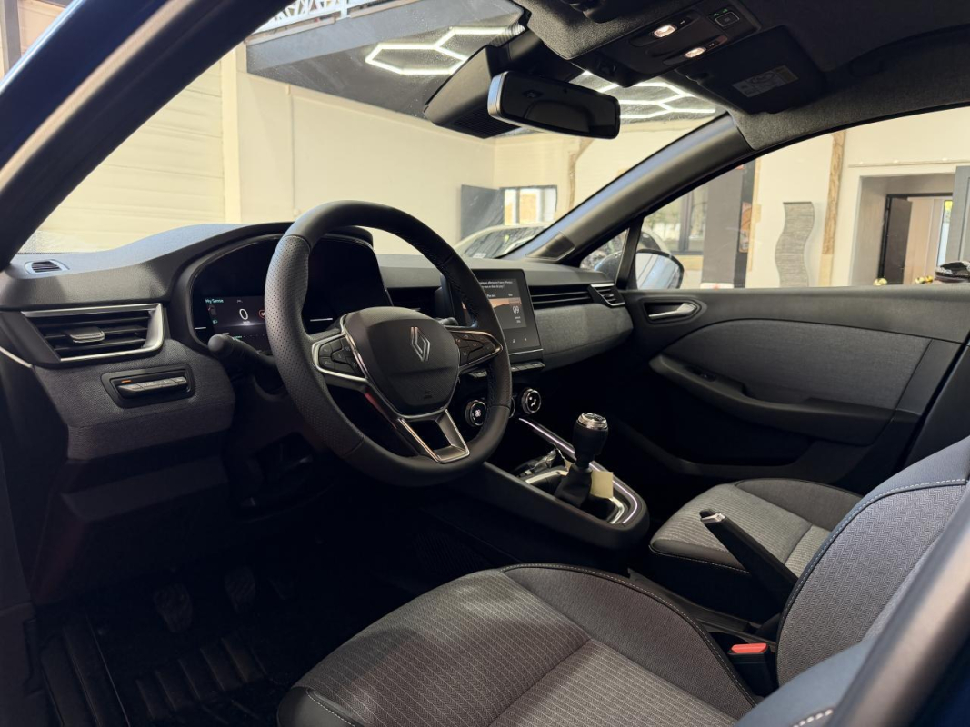 Renault Clio — 13