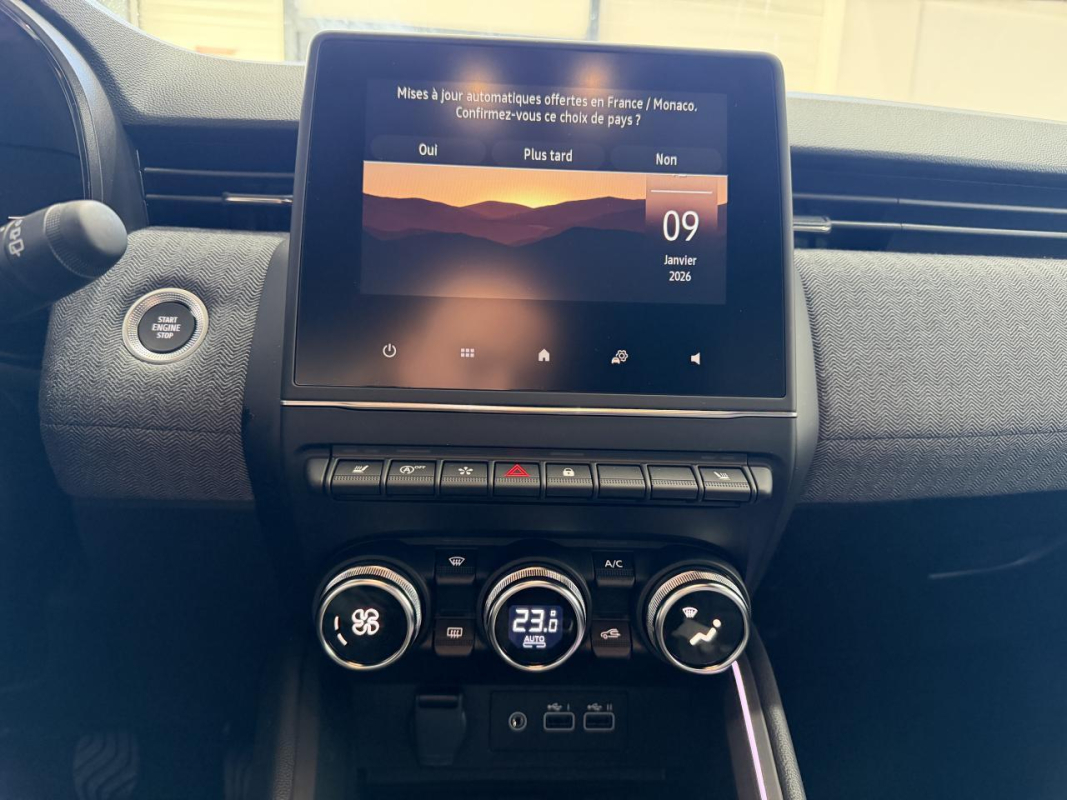 Renault Clio — 18