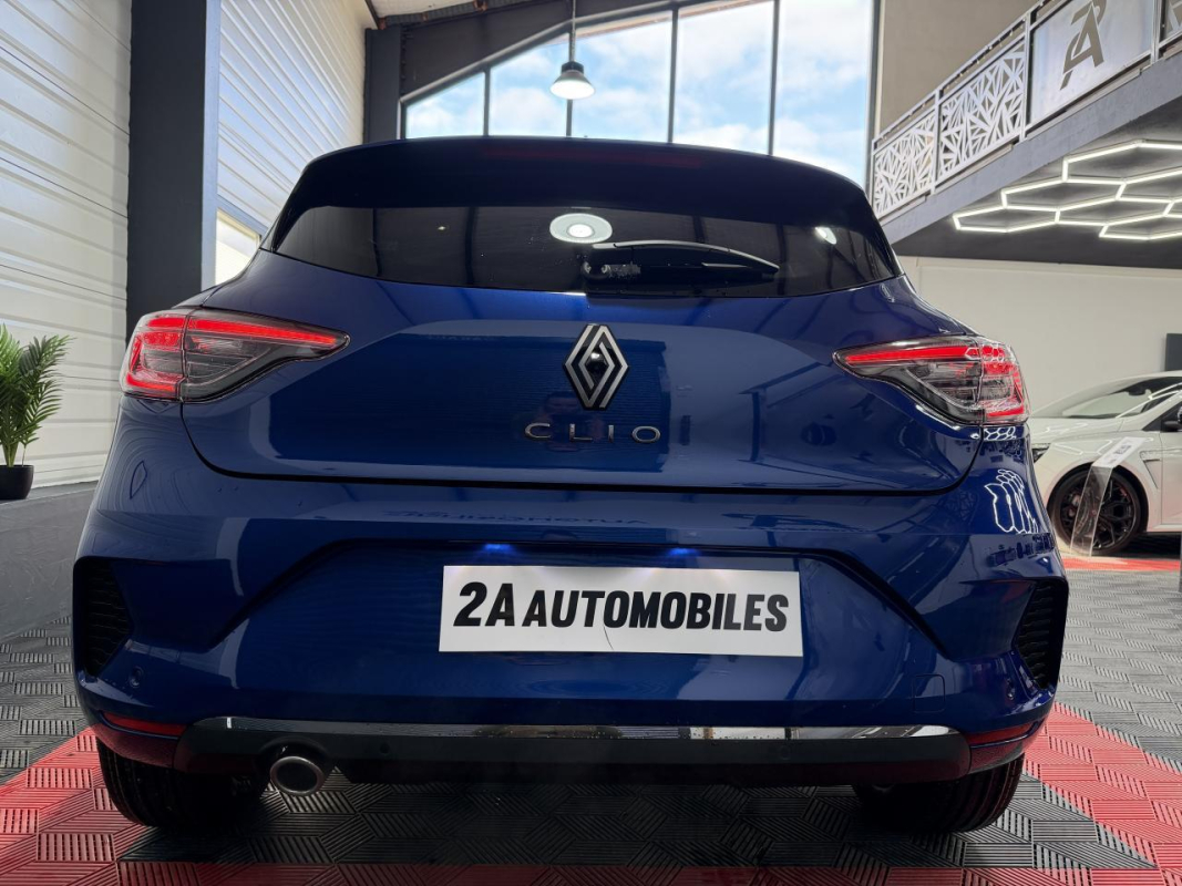 Renault Clio — 4