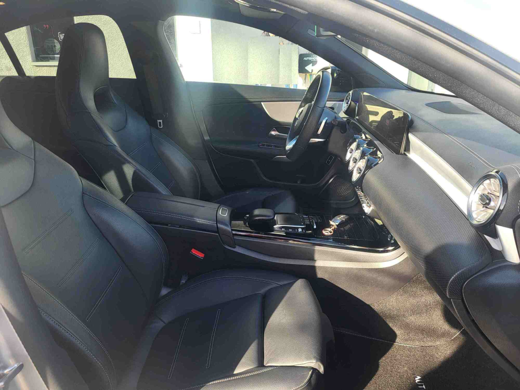 Mercedes Classe CLA — 17