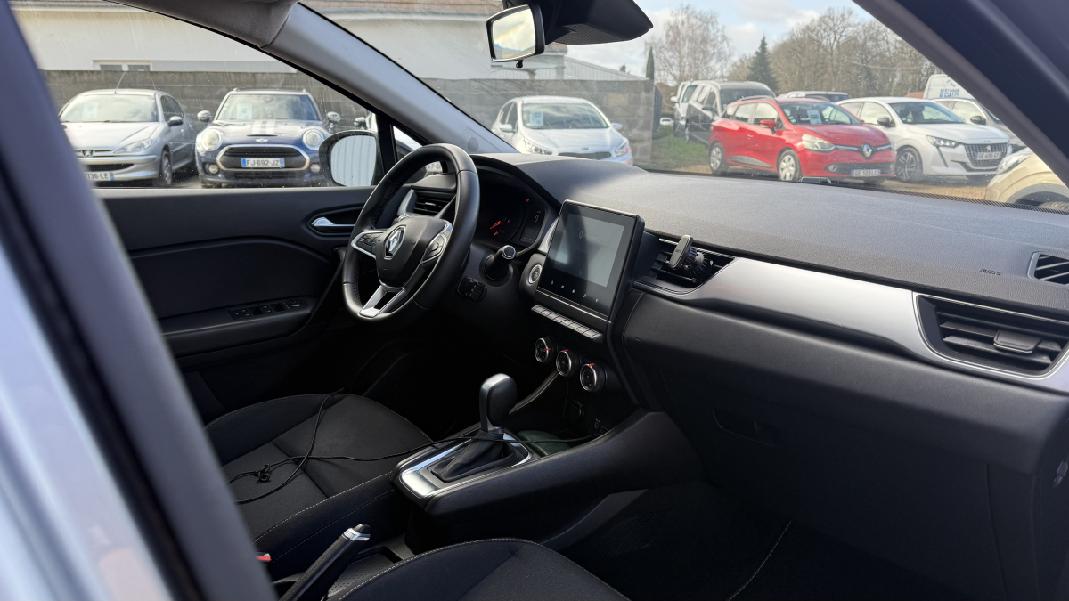 Renault Captur — 11