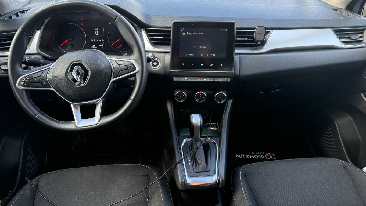Renault Captur — 10